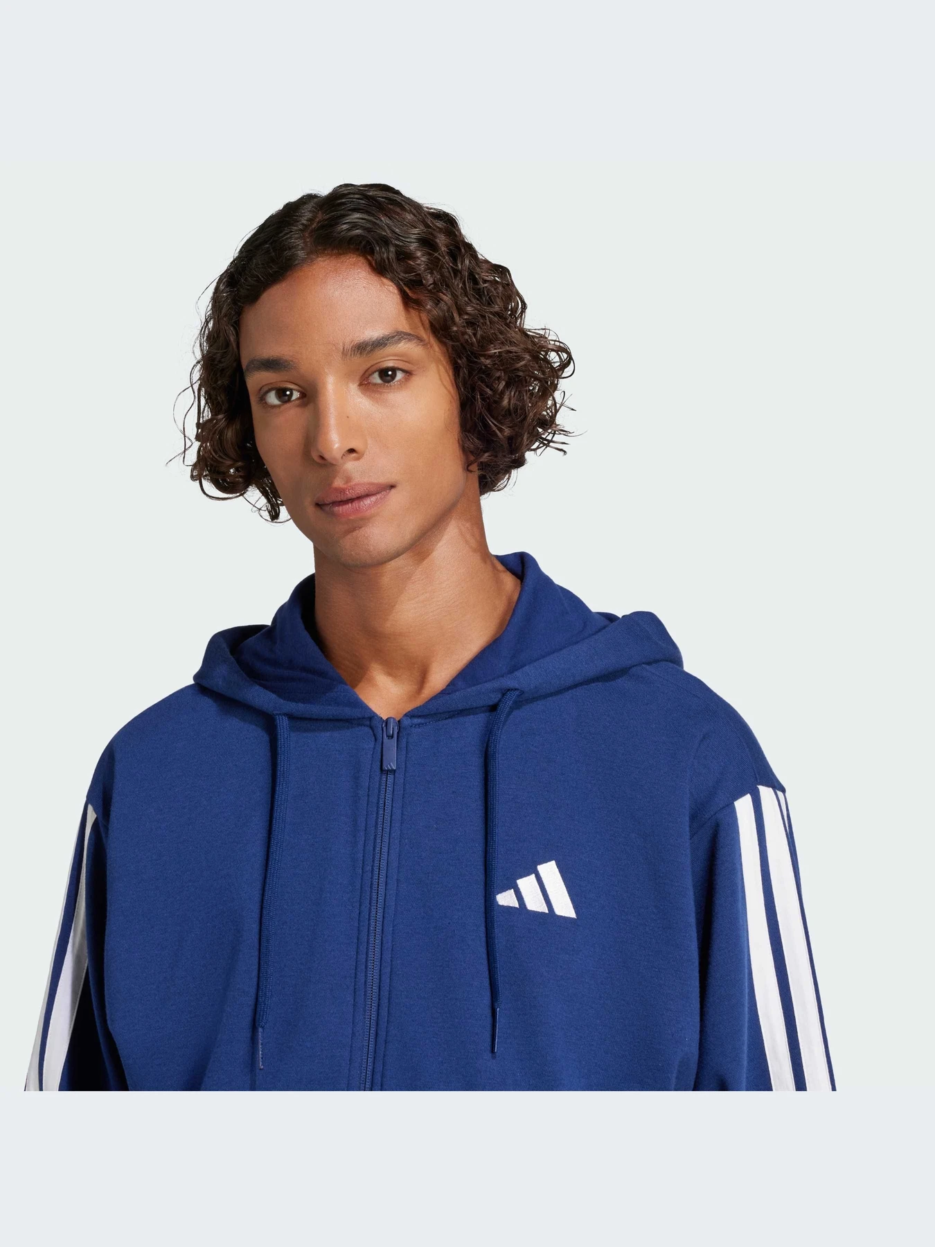Худи и свитшоты Adidas модель JE6341-KZ Худи и свитшоты Adidas модель JE6341-KZ Фото