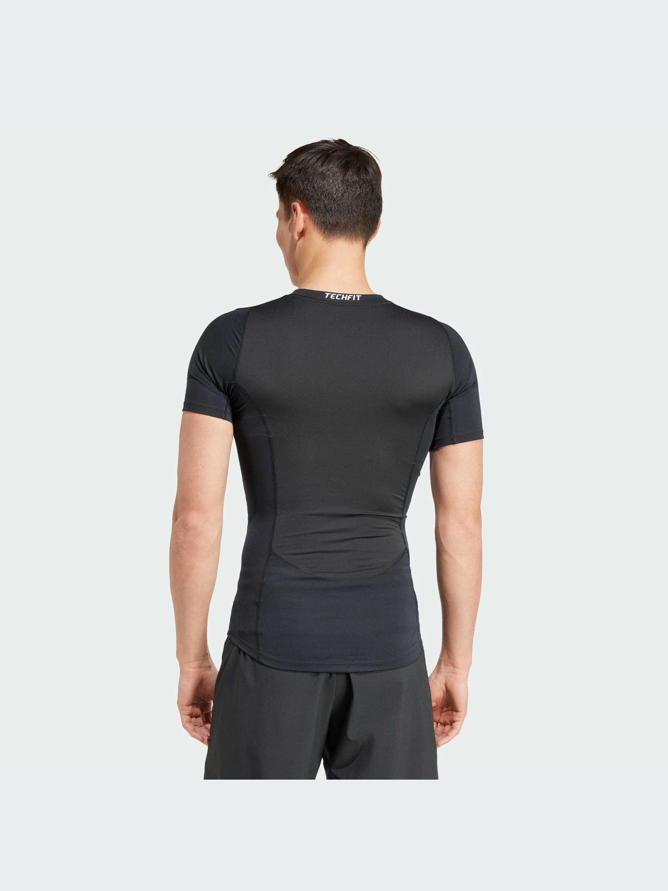 Футболки и поло Adidas Clima модель JE6698-KZ Футболки и поло Adidas Clima модель JE6698-KZ Фото