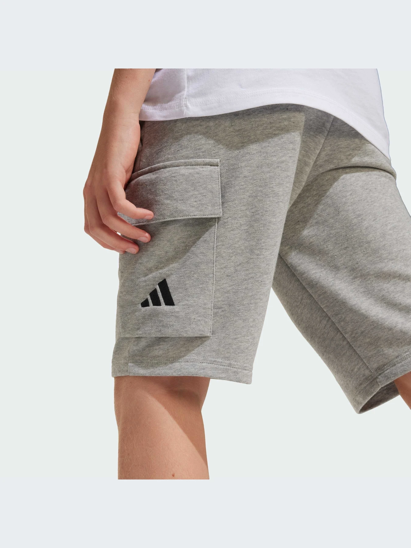 Шорты Adidas модель JE3973-KZ Шорты Adidas модель JE3973-KZ Фото