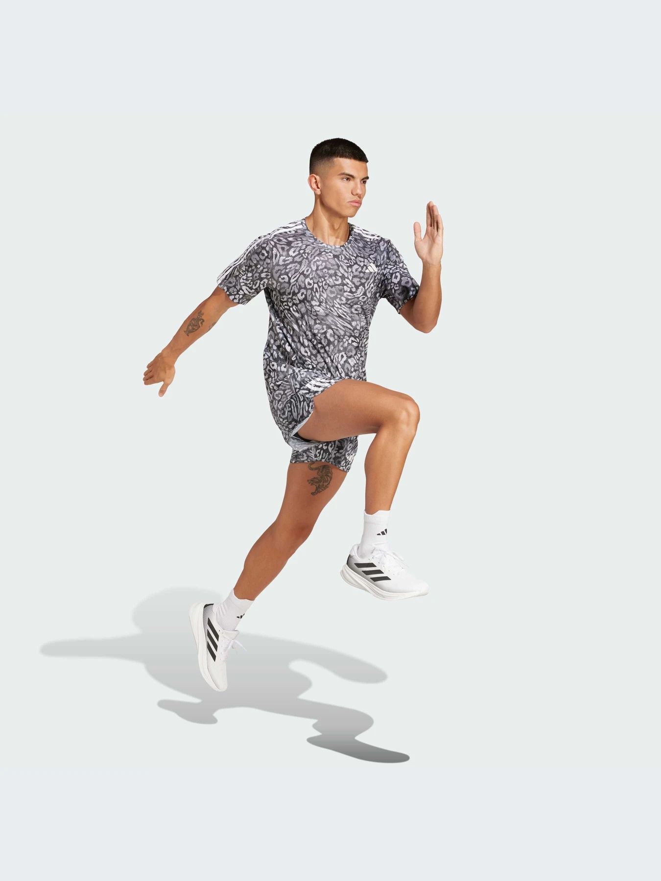 Футболки и поло Adidas модель JC7397-KZ Футболки и поло Adidas модель JC7397-KZ Фото