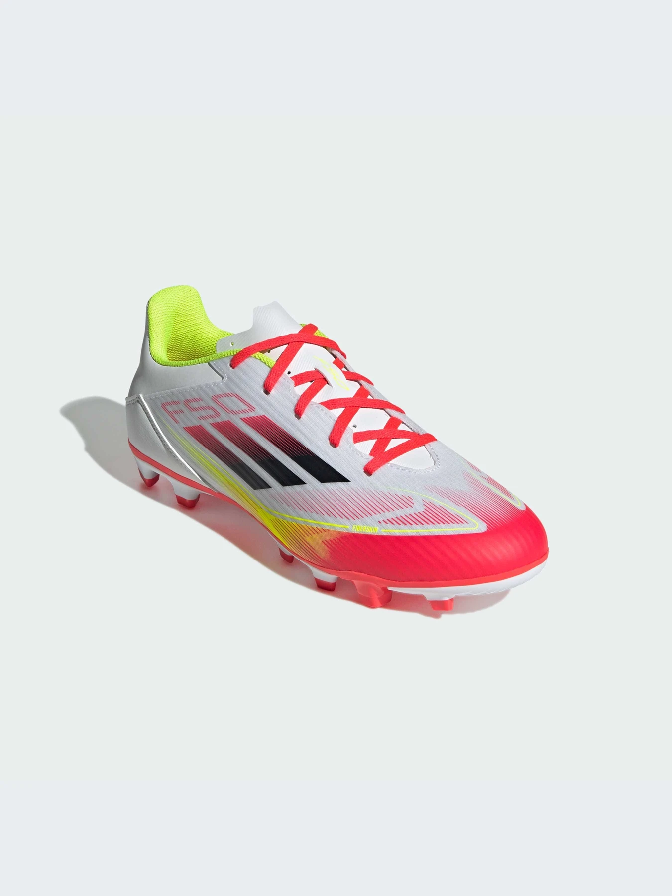Кроссовки Adidas модель IE1243-KZ Кроссовки Adidas модель IE1243-KZ Фото