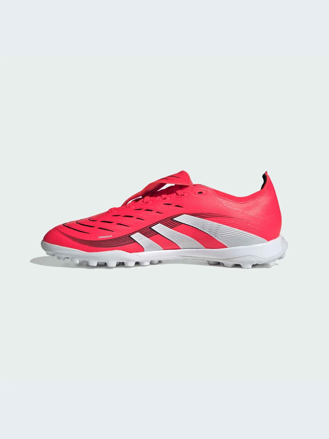 Кроссовки Adidas Predator модель JS0384-KZ Кроссовки Adidas Predator модель JS0384-KZ Фото