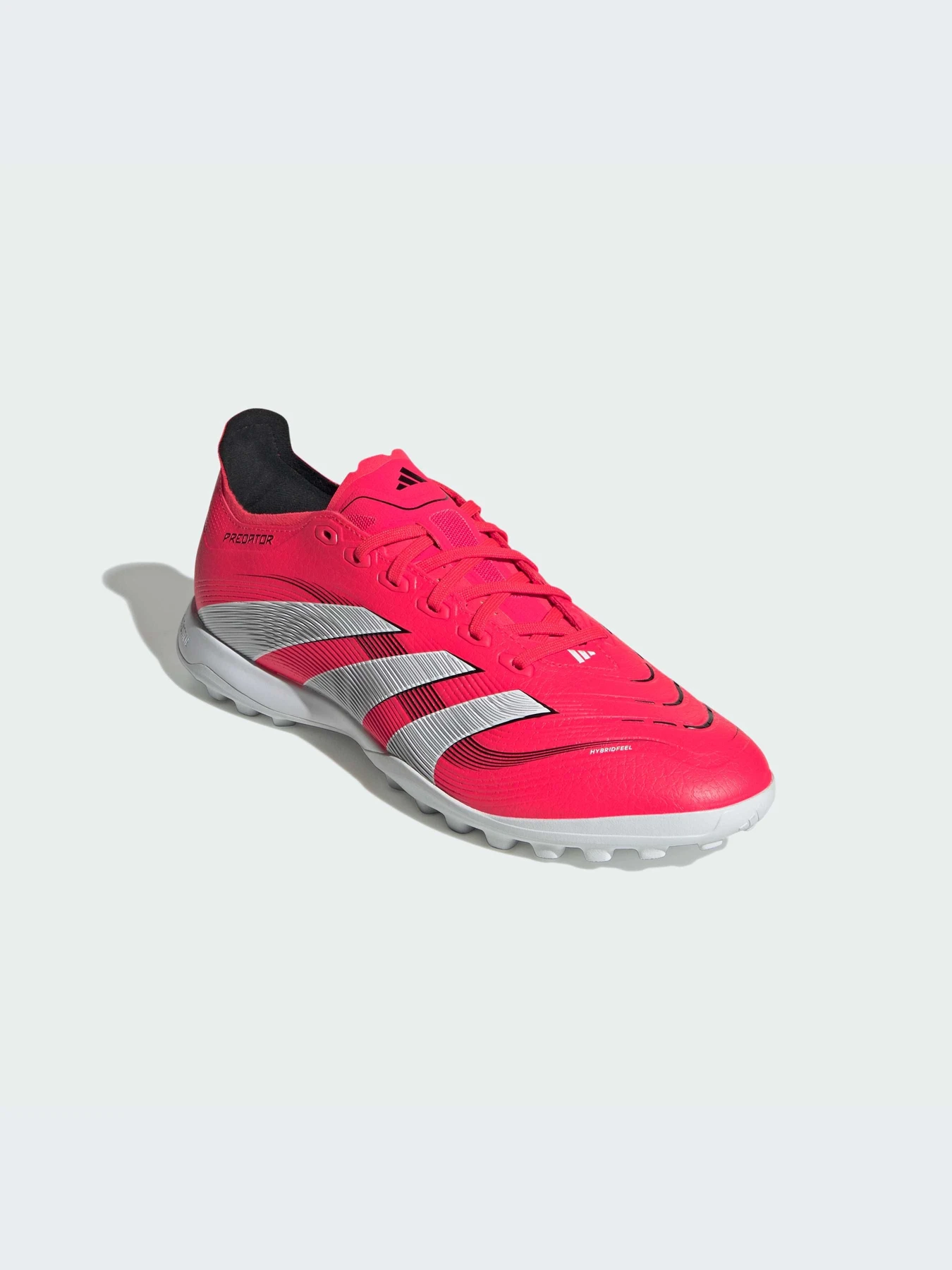 Кроссовки Adidas Predator модель ID3769-KZ Кроссовки Adidas Predator модель ID3769-KZ Фото