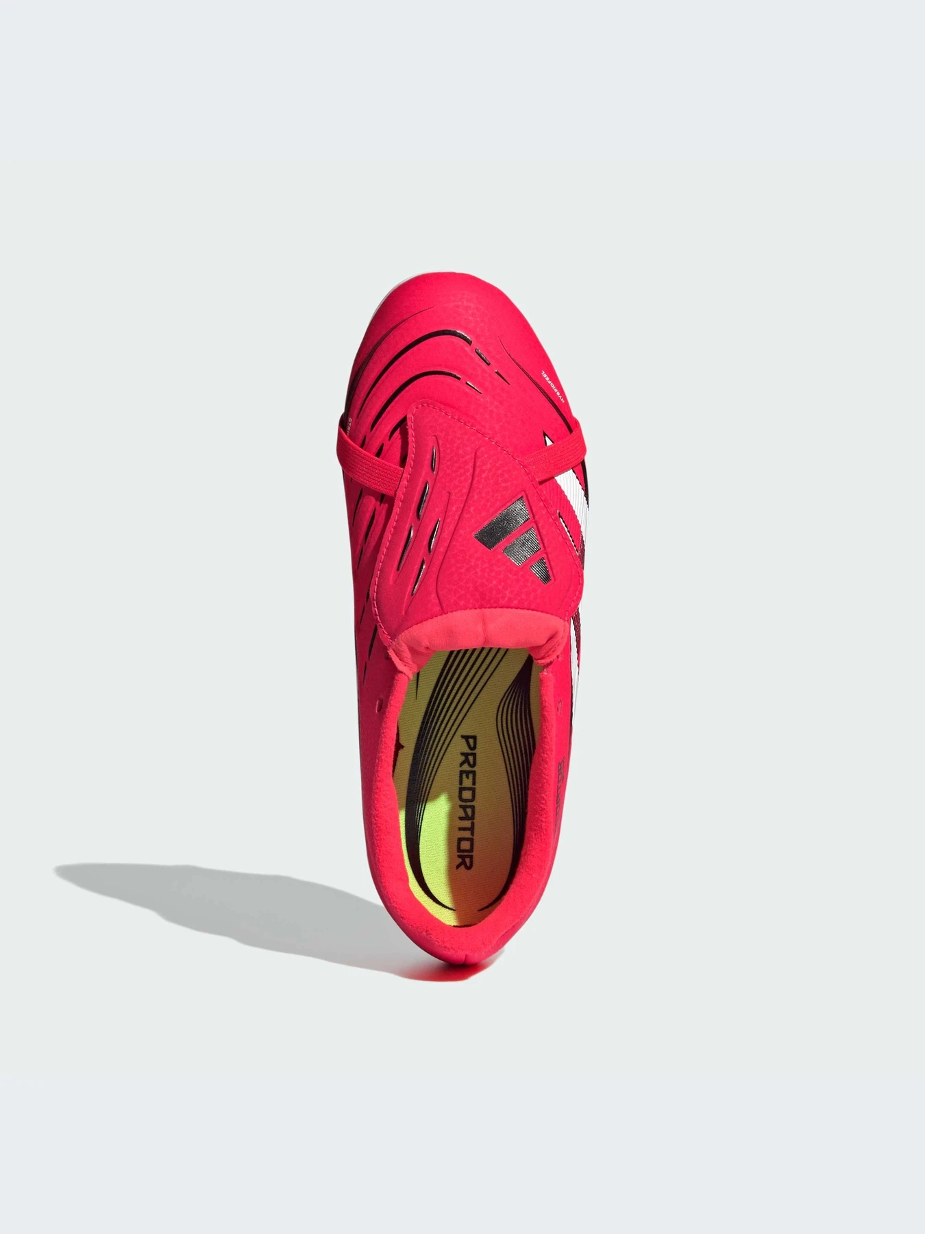 Кроссовки Adidas Predator модель ID3830-KZ Кроссовки Adidas Predator модель ID3830-KZ Фото