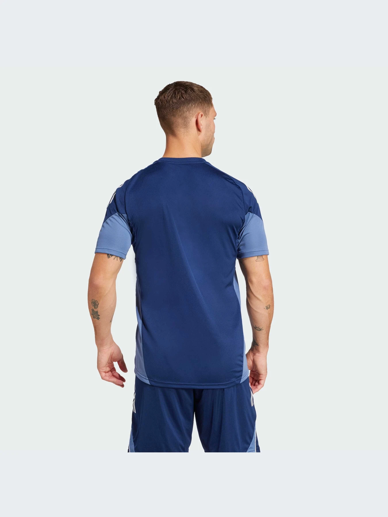 Футболки и поло Adidas Tiro модель JI6555-KZ Футболки и поло Adidas Tiro модель JI6555-KZ Фото