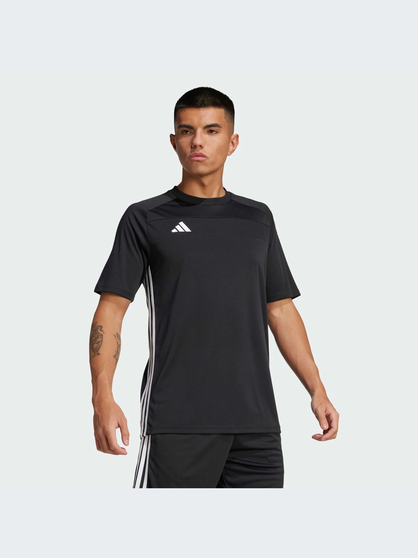 Футболки и поло Adidas Tiro модель JD0446-KZ Футболки и поло Adidas Tiro модель JD0446-KZ Фото