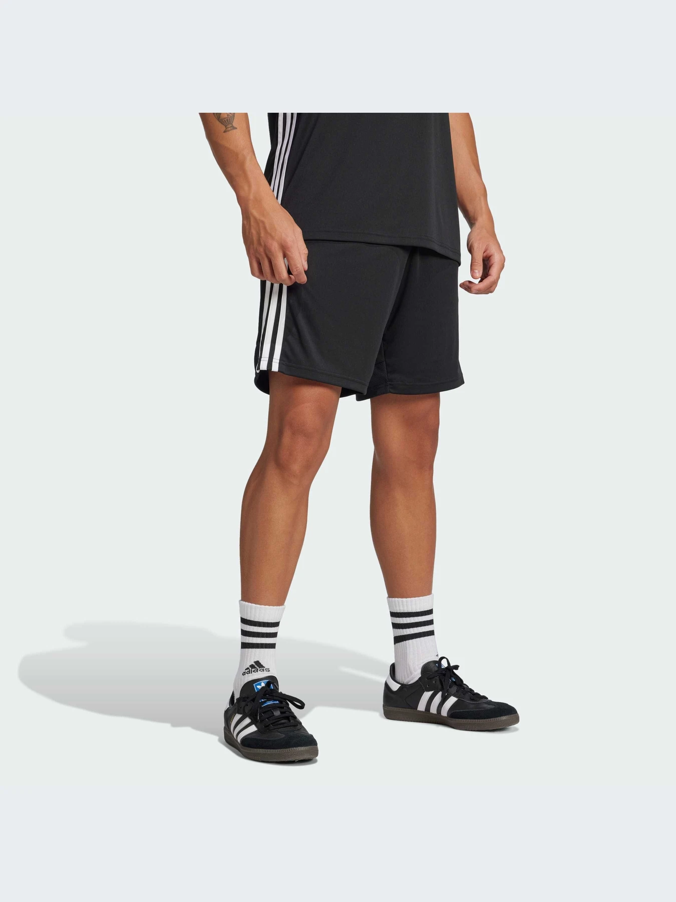 Шорты Adidas Tiro модель JD0430-KZ Шорты Adidas Tiro модель JD0430-KZ Фото