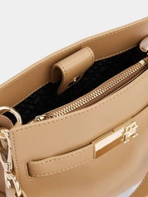 Сумки Tommy Hilfiger модель AW0AW16896-RBC Фото