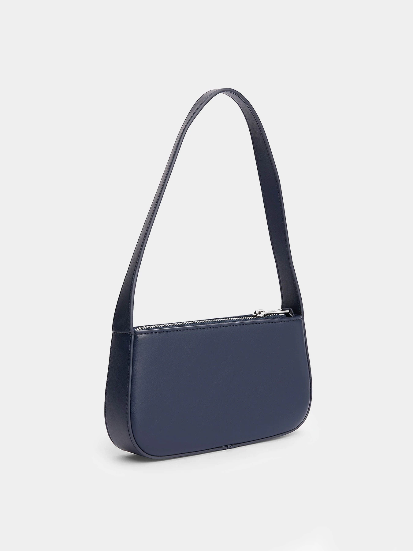 Сумки Tommy Hilfiger модель AW0AW16966-C1G Сумки Tommy Hilfiger модель AW0AW16966-C1G Фото