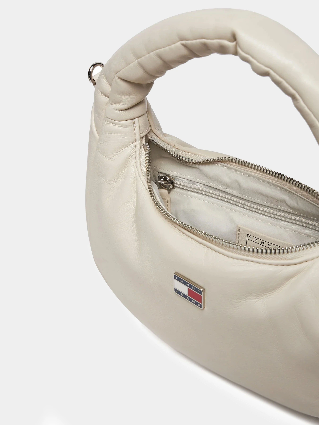 Сумки Tommy Hilfiger модель AW0AW16976-ACG Сумки Tommy Hilfiger модель AW0AW16976-ACG Фото