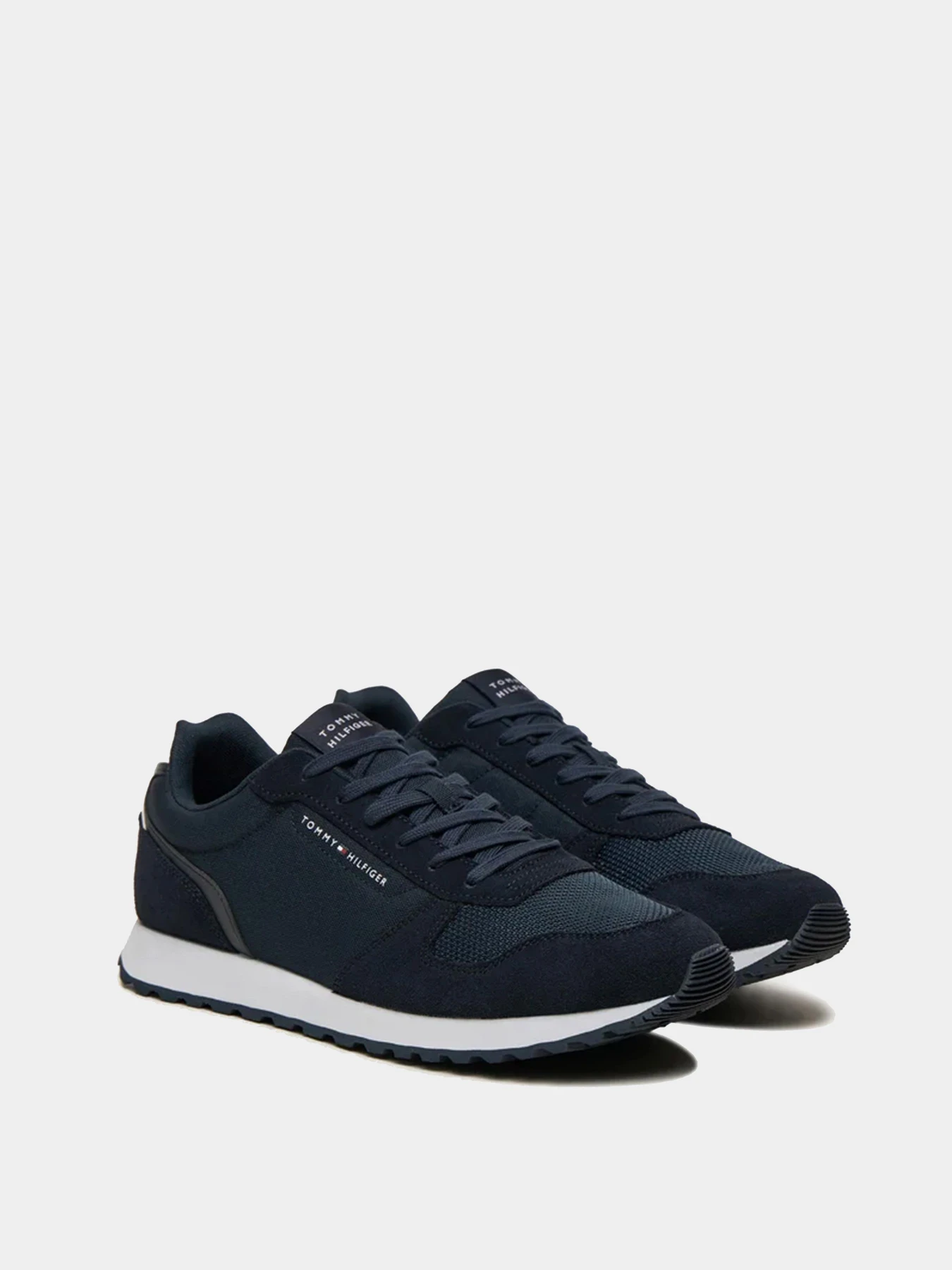 Кроссовки Tommy Hilfiger модель FM0FM05454-DW5 Кроссовки Tommy Hilfiger модель FM0FM05454-DW5 Фото