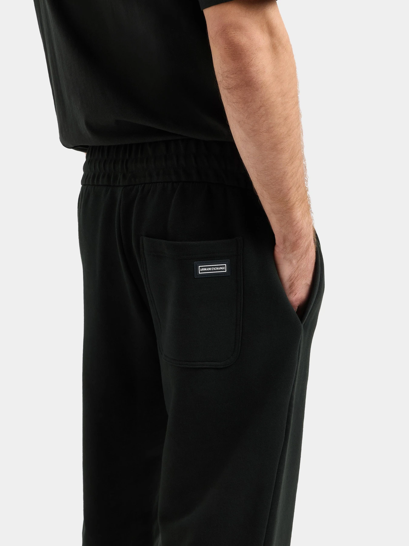 Брюки Armani Exchange модель XM000292-AF12656-UB001 Брюки Armani Exchange модель XM000292-AF12656-UB001 Фото