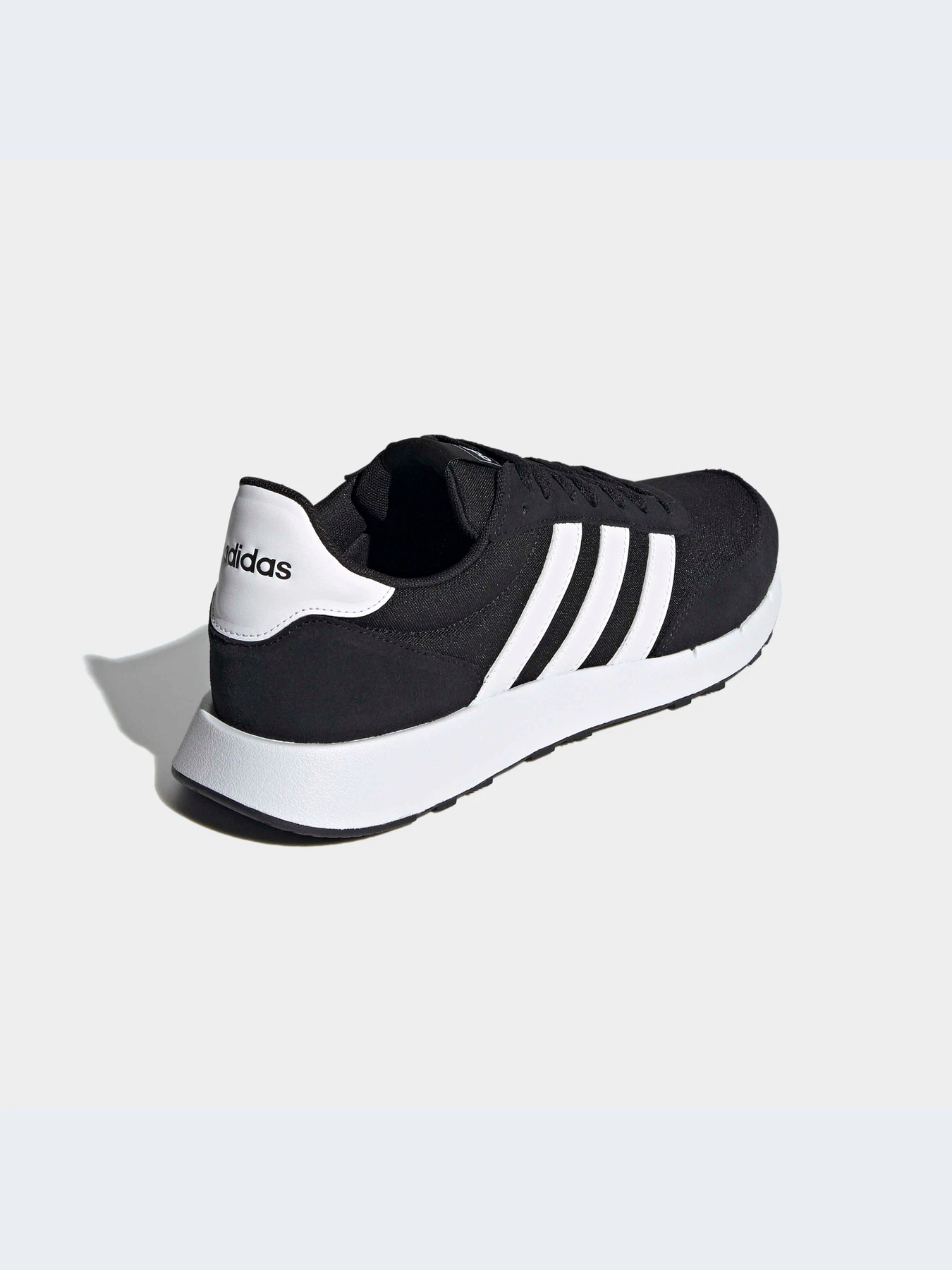Кроссовки Adidas модель FZ0961-KZ Кроссовки Adidas модель FZ0961-KZ Фото