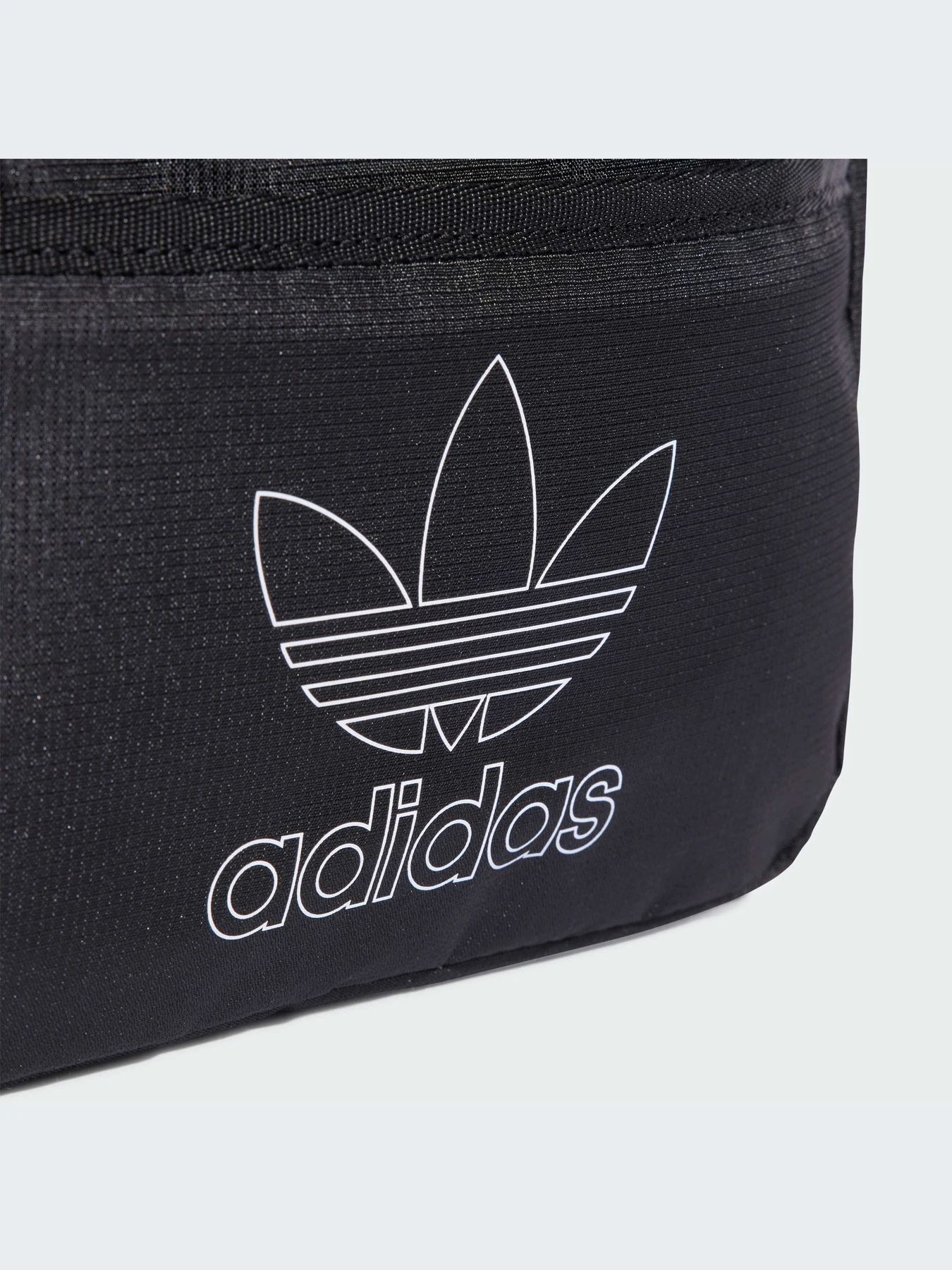 Сумки Adidas Adicolor модель IS4585-KZ Сумки Adidas Adicolor модель IS4585-KZ Фото