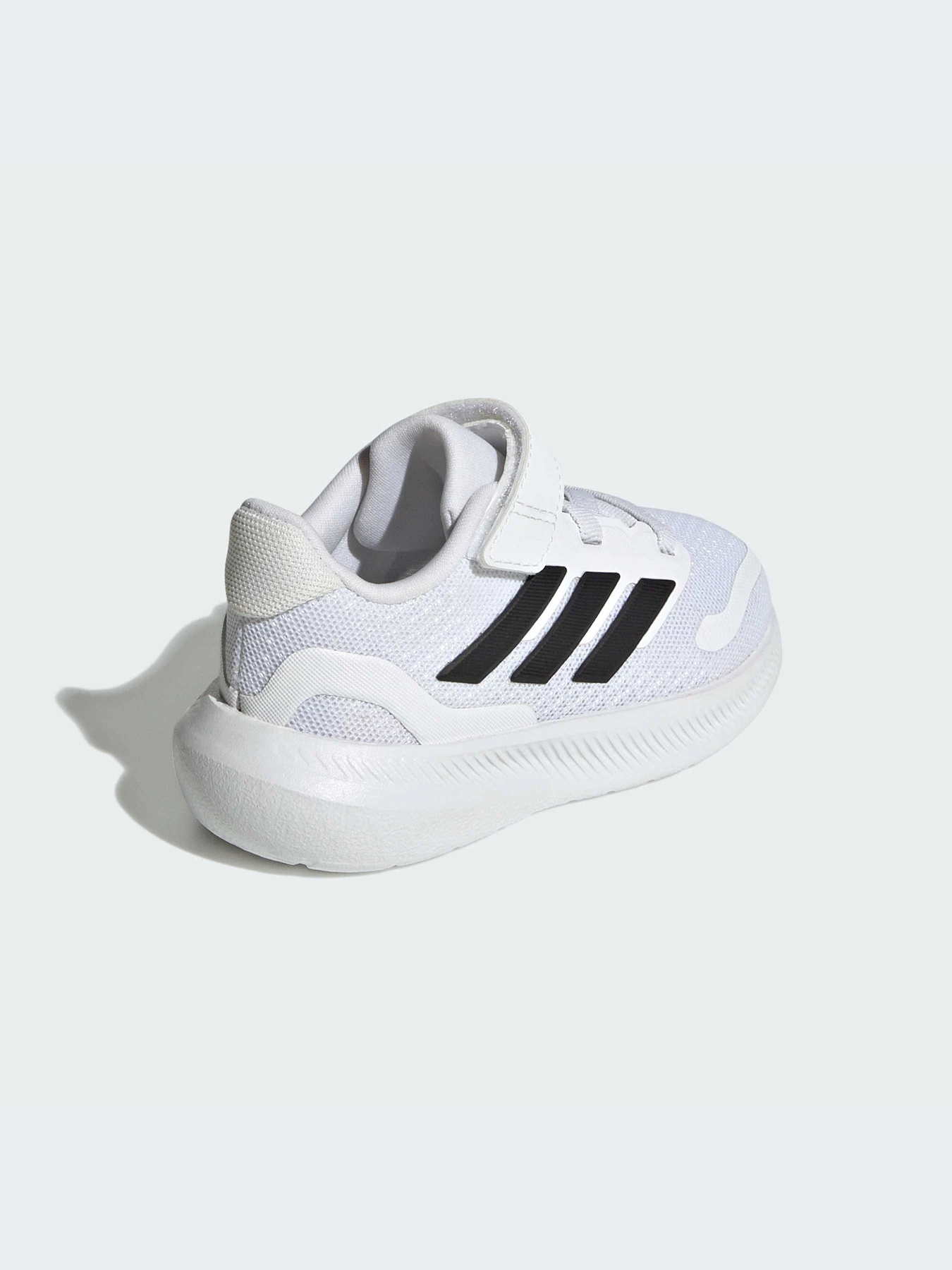 Кроссовки Adidas Runfalcon модель IE8597-KZ Кроссовки Adidas Runfalcon модель IE8597-KZ Фото