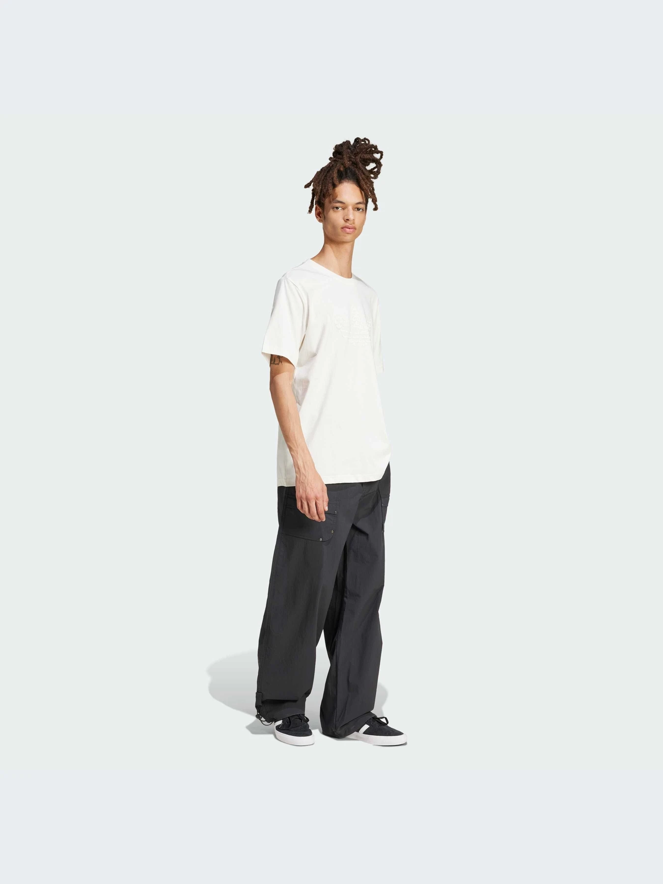 Футболки и поло Adidas Graphics модель JP4415-KZ Футболки и поло Adidas Graphics модель JP4415-KZ Фото
