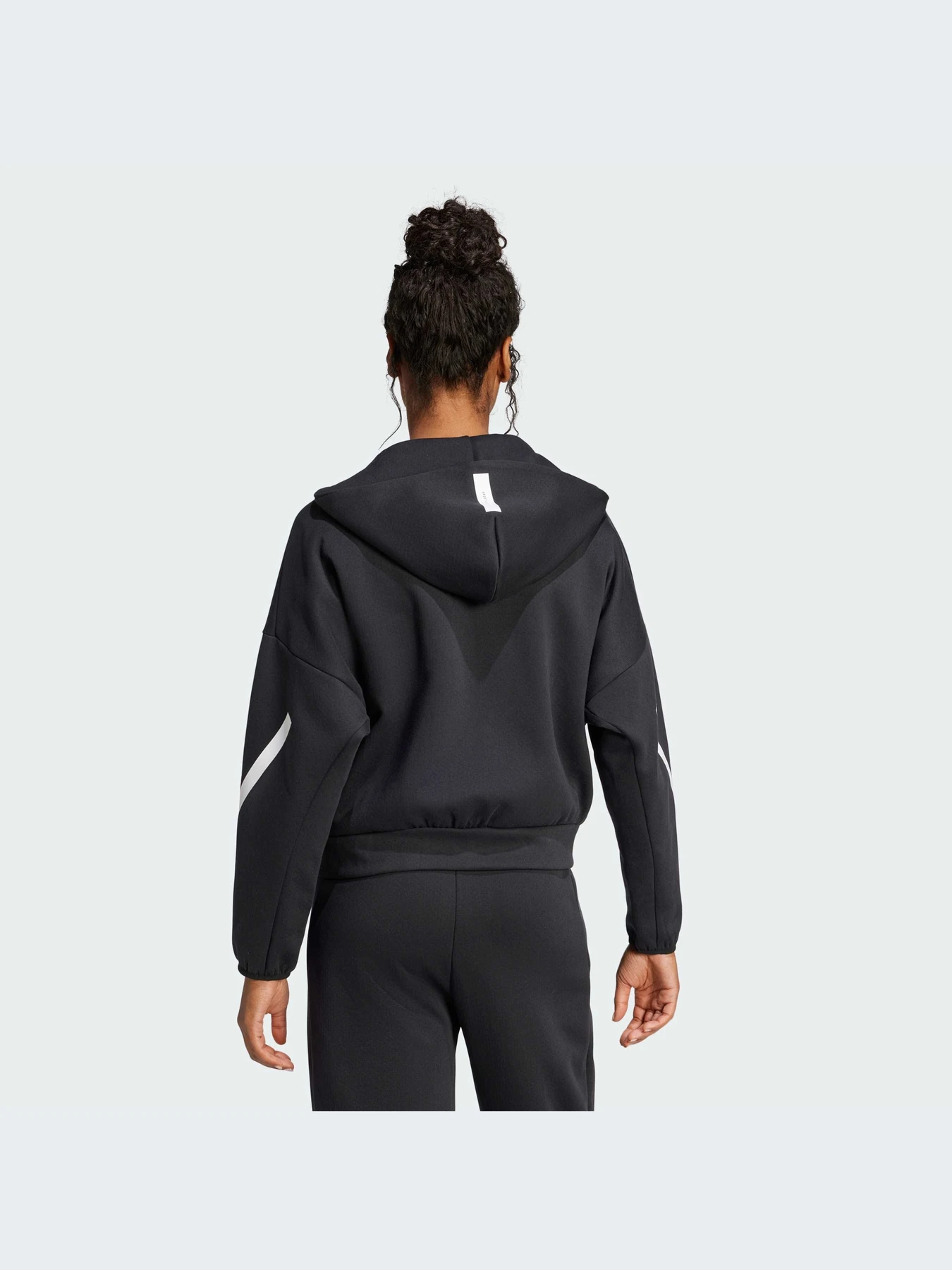 Худи и свитшоты Adidas ZNE модель JC5392-KZ Худи и свитшоты Adidas ZNE модель JC5392-KZ Фото
