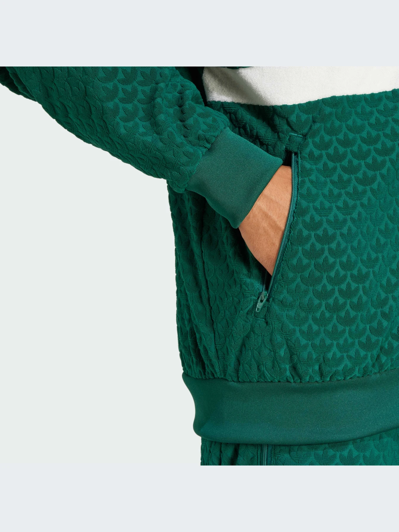 Худи и свитшоты Adidas Graphics модель JD0696-KZ Худи и свитшоты Adidas Graphics модель JD0696-KZ Фото