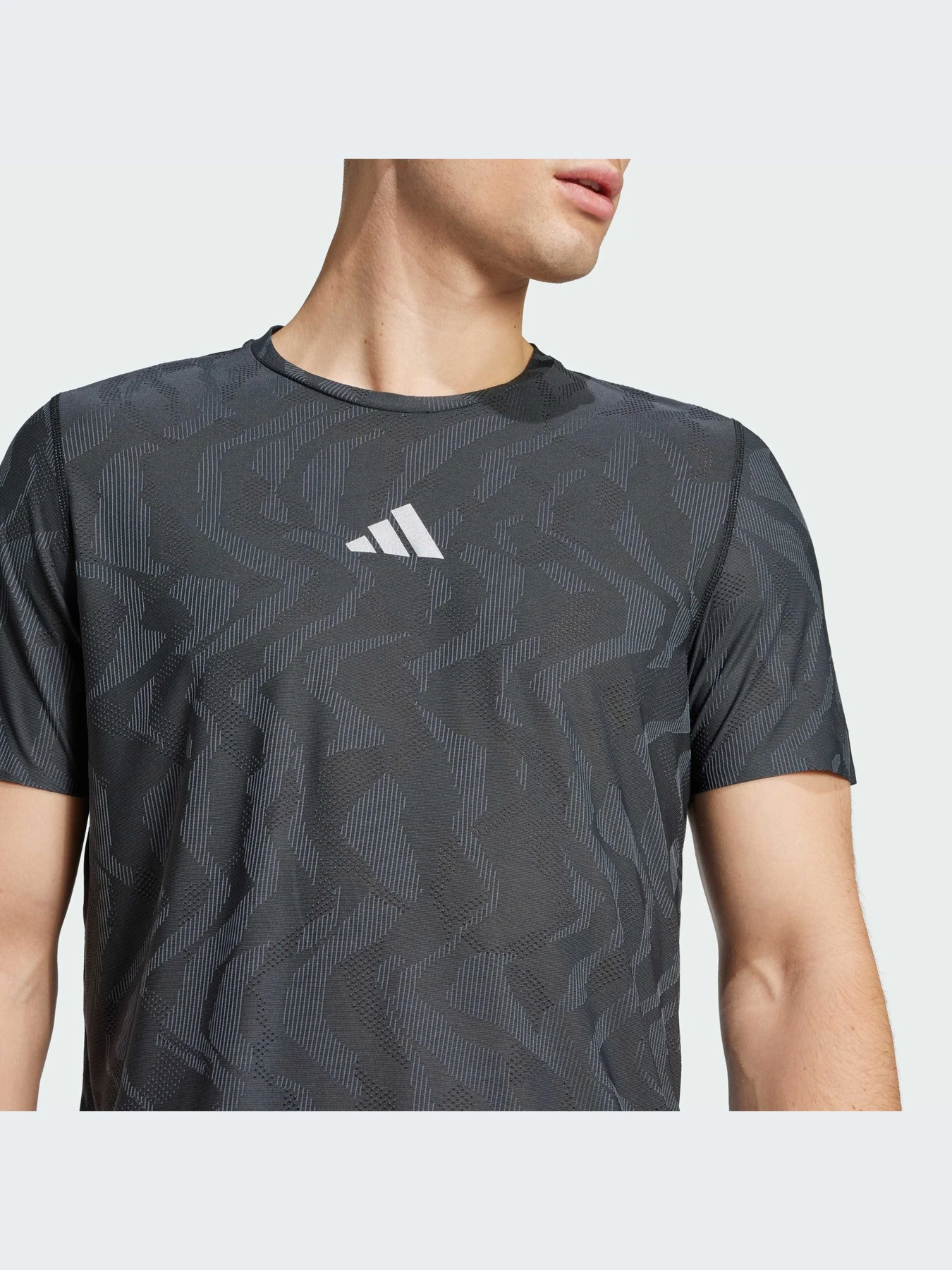 Футболки и поло Adidas модель JC7338-KZ Футболки и поло Adidas модель JC7338-KZ Фото