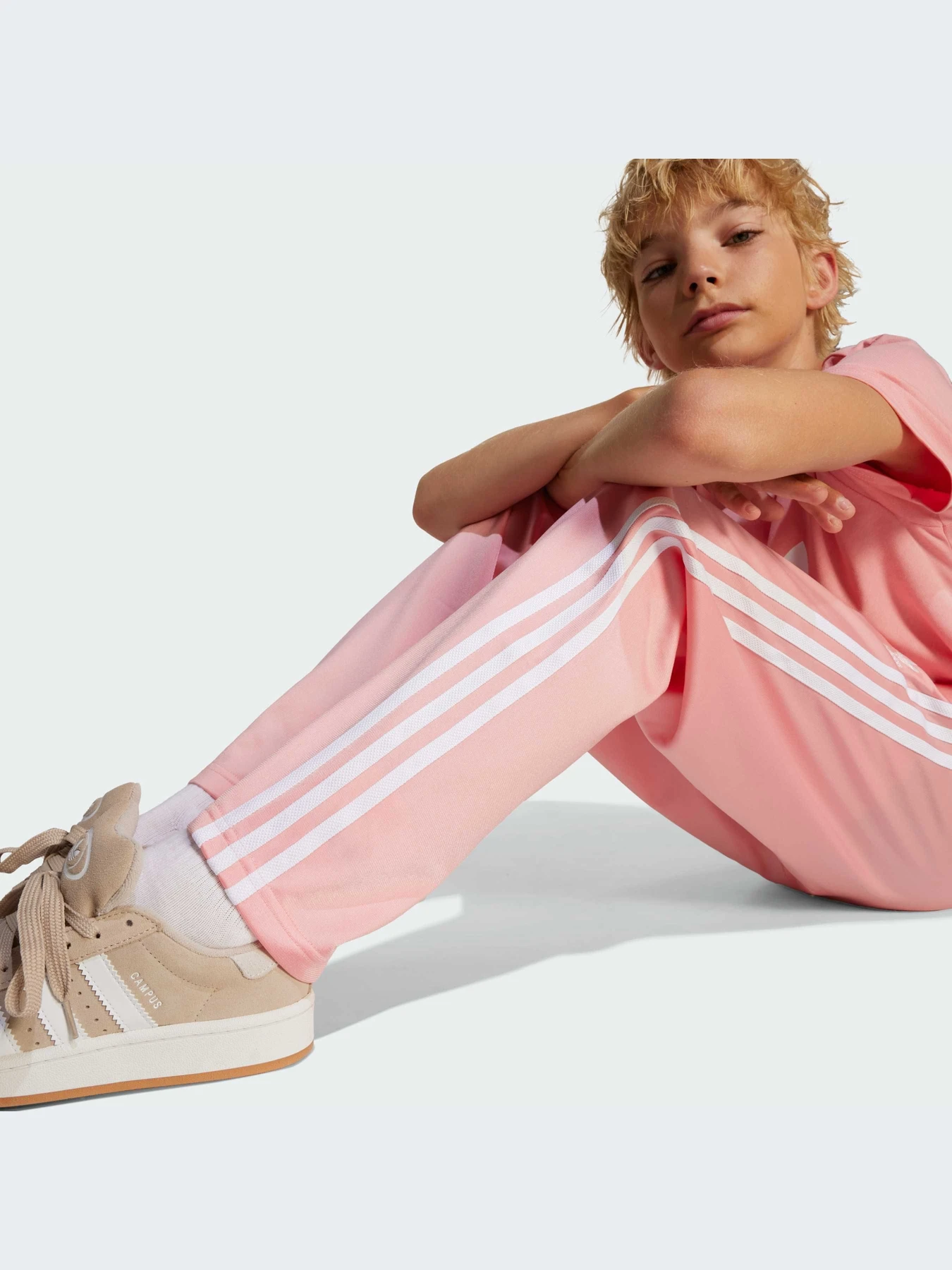Брюки Adidas Adicolor модель JD1634-KZ Брюки Adidas Adicolor модель JD1634-KZ Фото