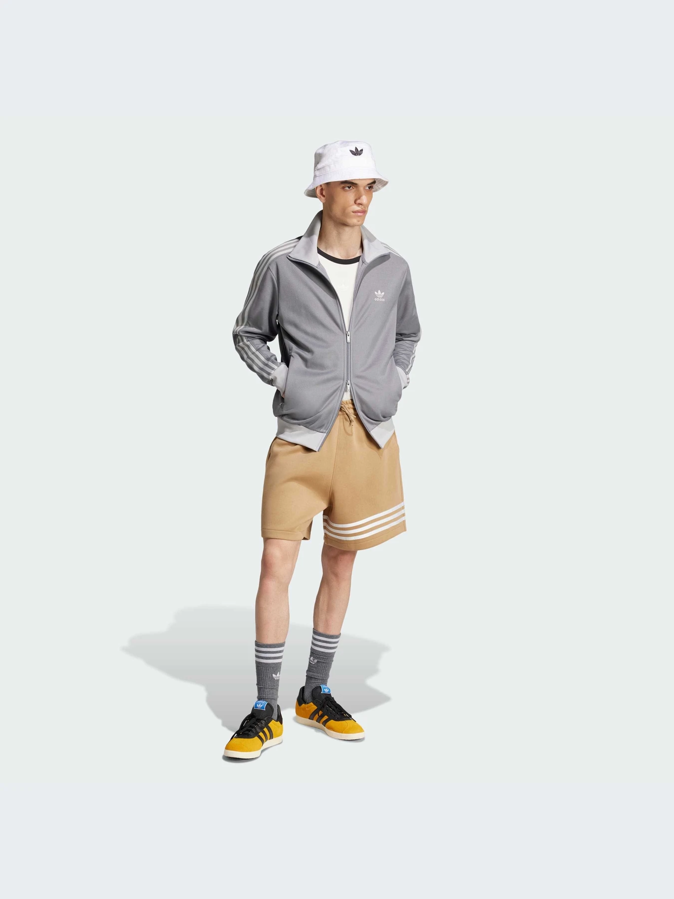 Шорты Adidas Adicolor модель JC9940-KZ Шорты Adidas Adicolor модель JC9940-KZ Фото