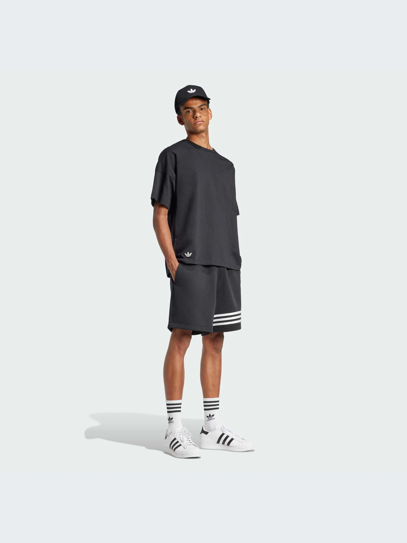 Шорты Adidas Adicolor модель JC9941-KZ Шорты Adidas Adicolor модель JC9941-KZ Фото