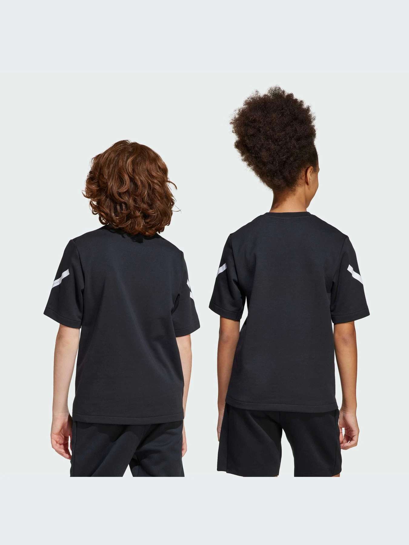 Футболки и поло Adidas ZNE модель JD0017-KZ Футболки и поло Adidas ZNE модель JD0017-KZ Фото