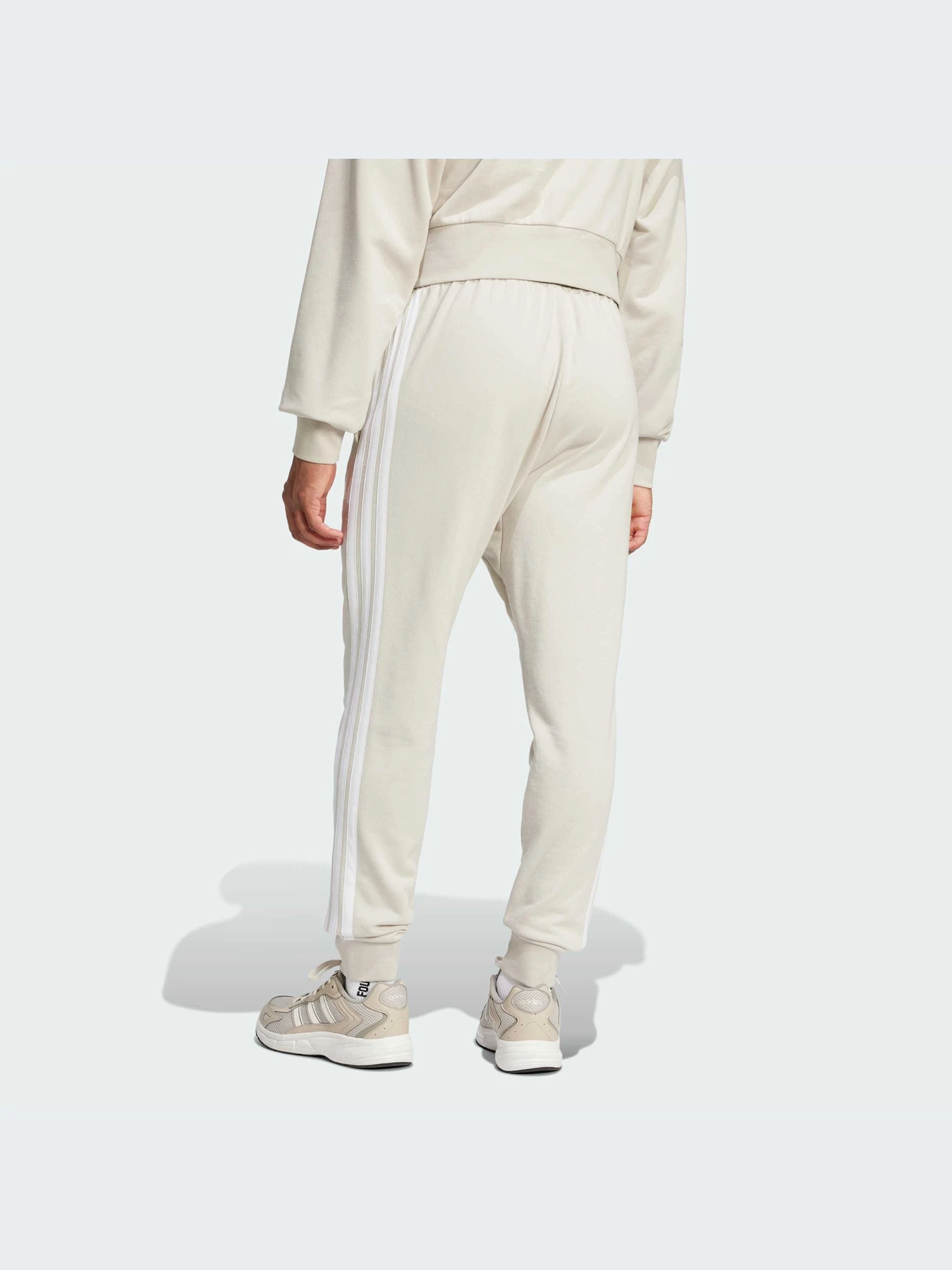 Брюки Adidas модель JE6353-KZ Брюки Adidas модель JE6353-KZ Фото