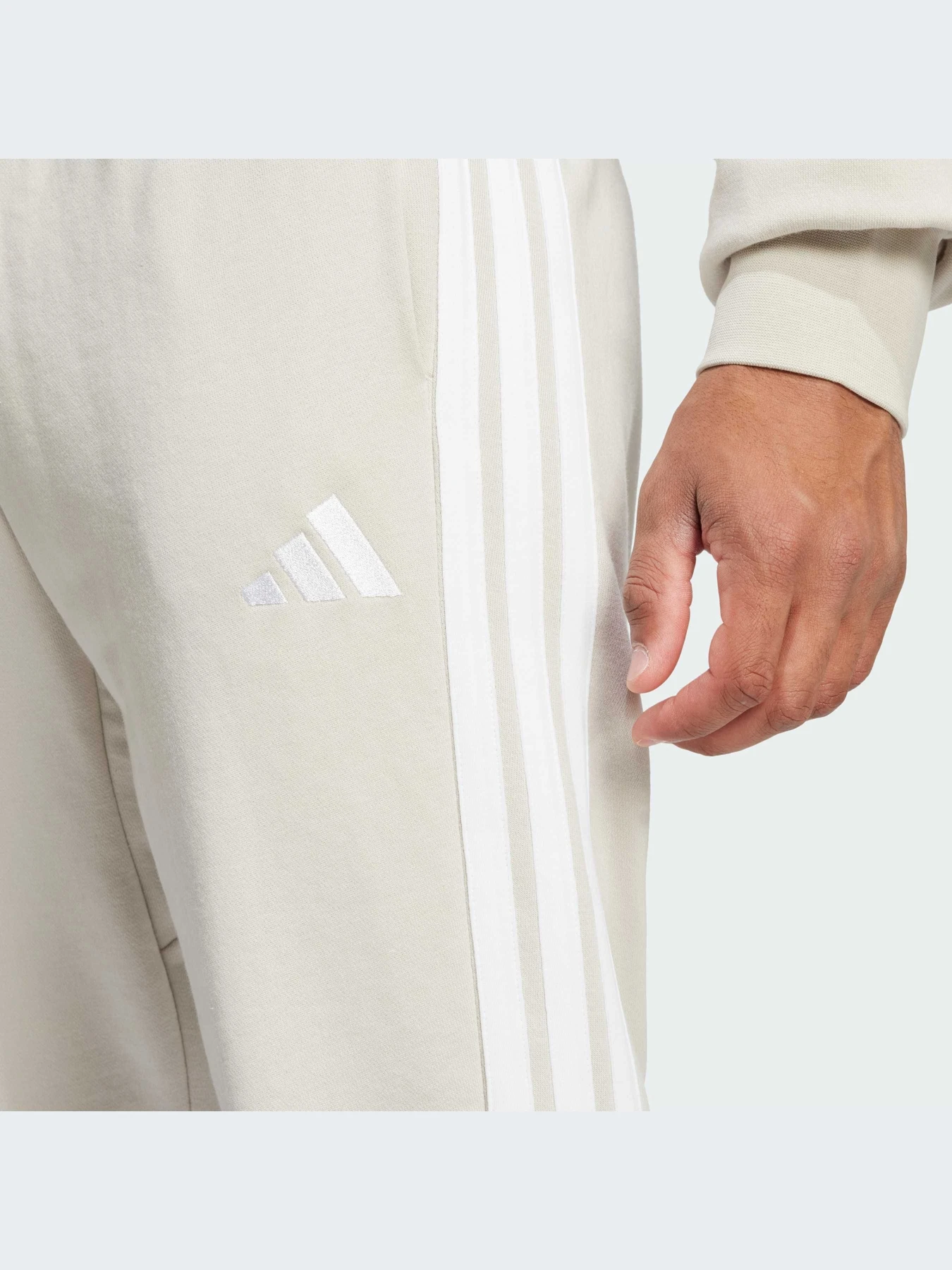 Брюки Adidas модель JE6353-KZ Брюки Adidas модель JE6353-KZ Фото