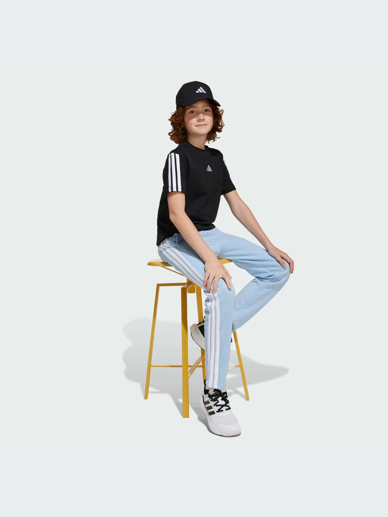 Футболки и поло Adidas модель JD6487-KZ Футболки и поло Adidas модель JD6487-KZ Фото