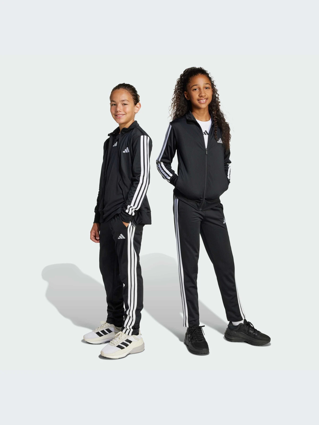 Костюмы Adidas модель JD6502-KZ Костюмы Adidas модель JD6502-KZ Фото