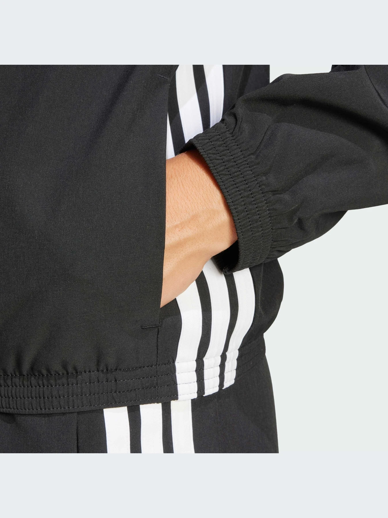 Худи и свитшоты Adidas модель JD6539-KZ Худи и свитшоты Adidas модель JD6539-KZ Фото