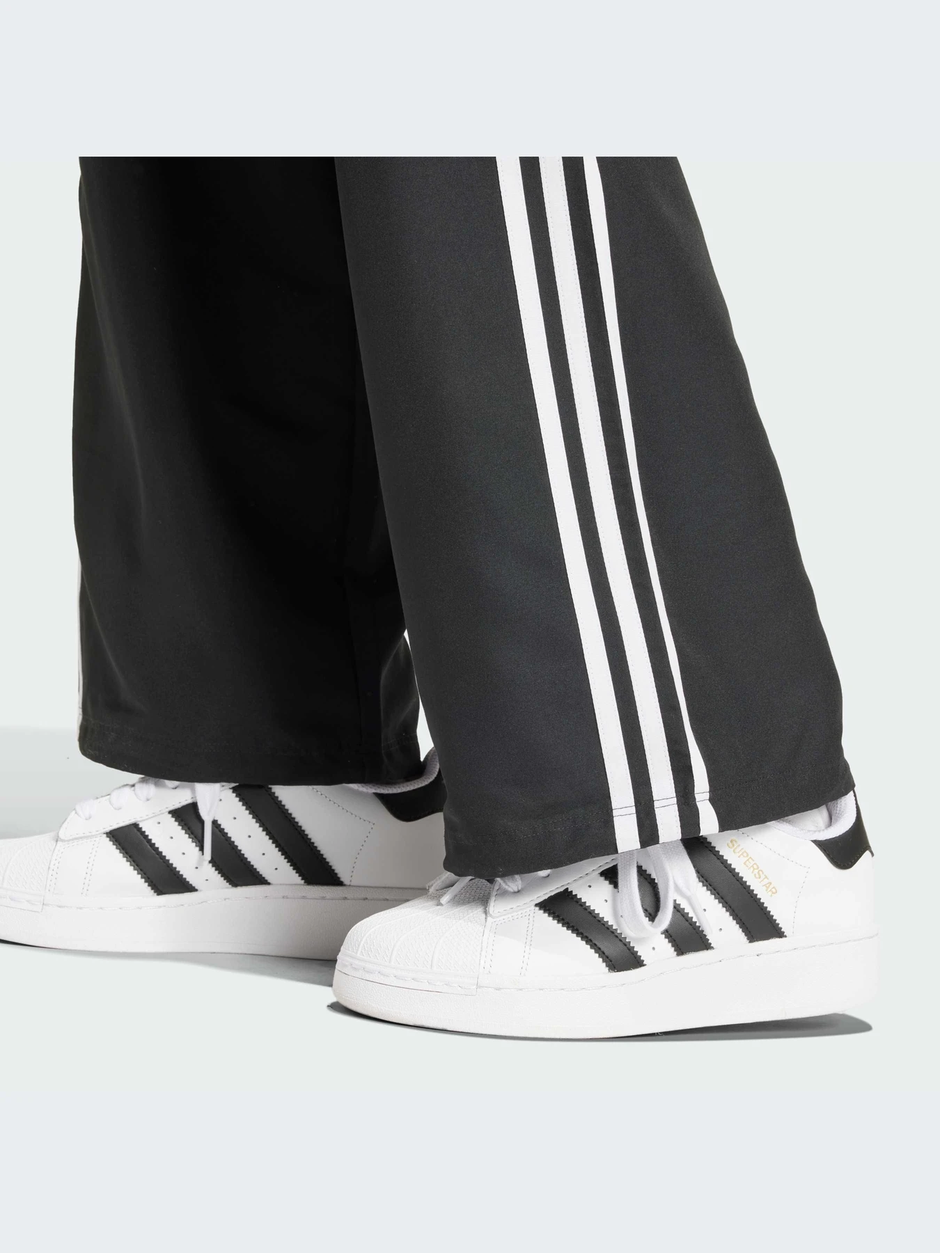 Брюки Adidas модель JF1292-KZ Брюки Adidas модель JF1292-KZ Фото