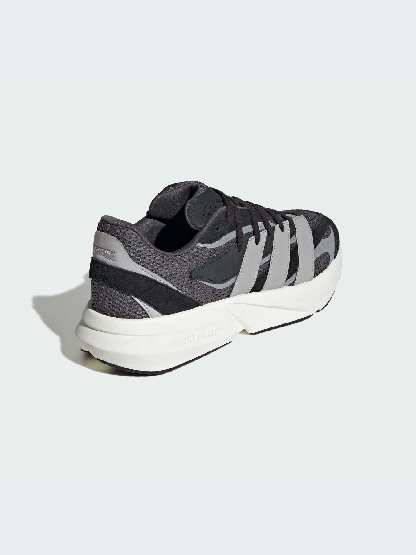 Кроссовки Adidas модель JH6943-KZ Фото