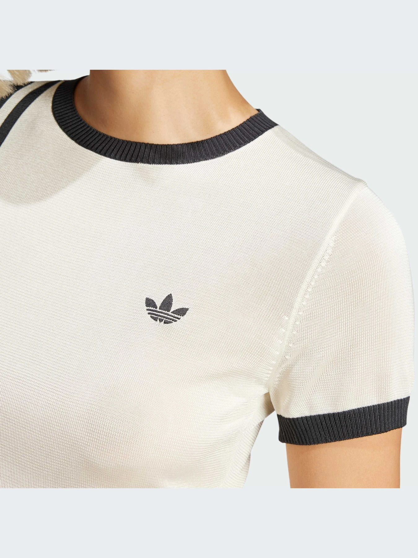 Футболки и поло Adidas 3 Stripes модель JJ0961-KZ Футболки и поло Adidas 3 Stripes модель JJ0961-KZ Фото