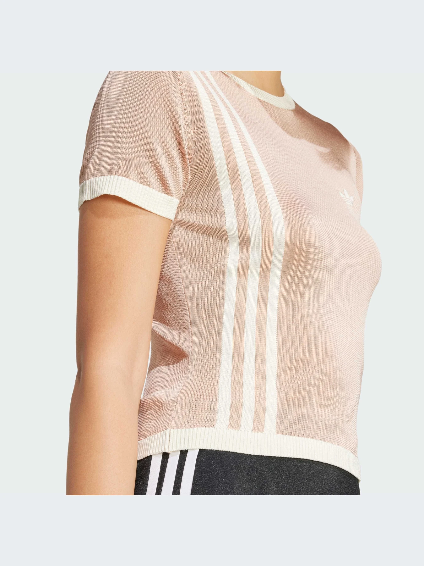 Футболки и поло Adidas 3 Stripes модель JJ0962-KZ Футболки и поло Adidas 3 Stripes модель JJ0962-KZ Фото