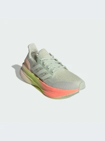 Кроссовки Adidas Ultraboost модель JH9052-KZ Фото