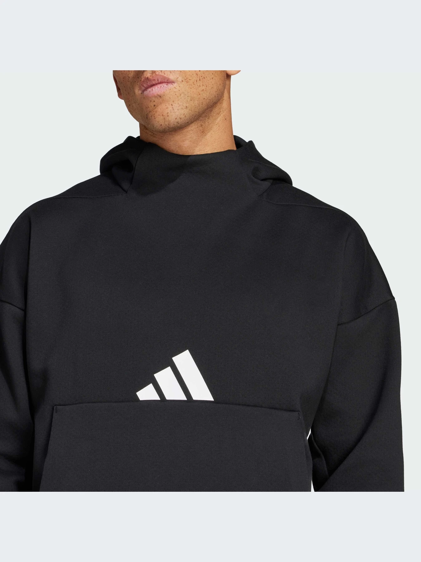 Худи и свитшоты Adidas ZNE модель JP0371-KZ Худи и свитшоты Adidas ZNE модель JP0371-KZ Фото