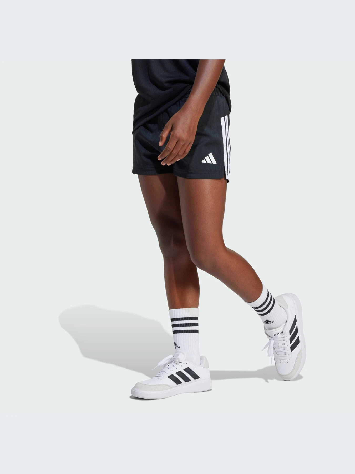 Шорты Adidas модель JJ5038-KZ Шорты Adidas модель JJ5038-KZ Фото