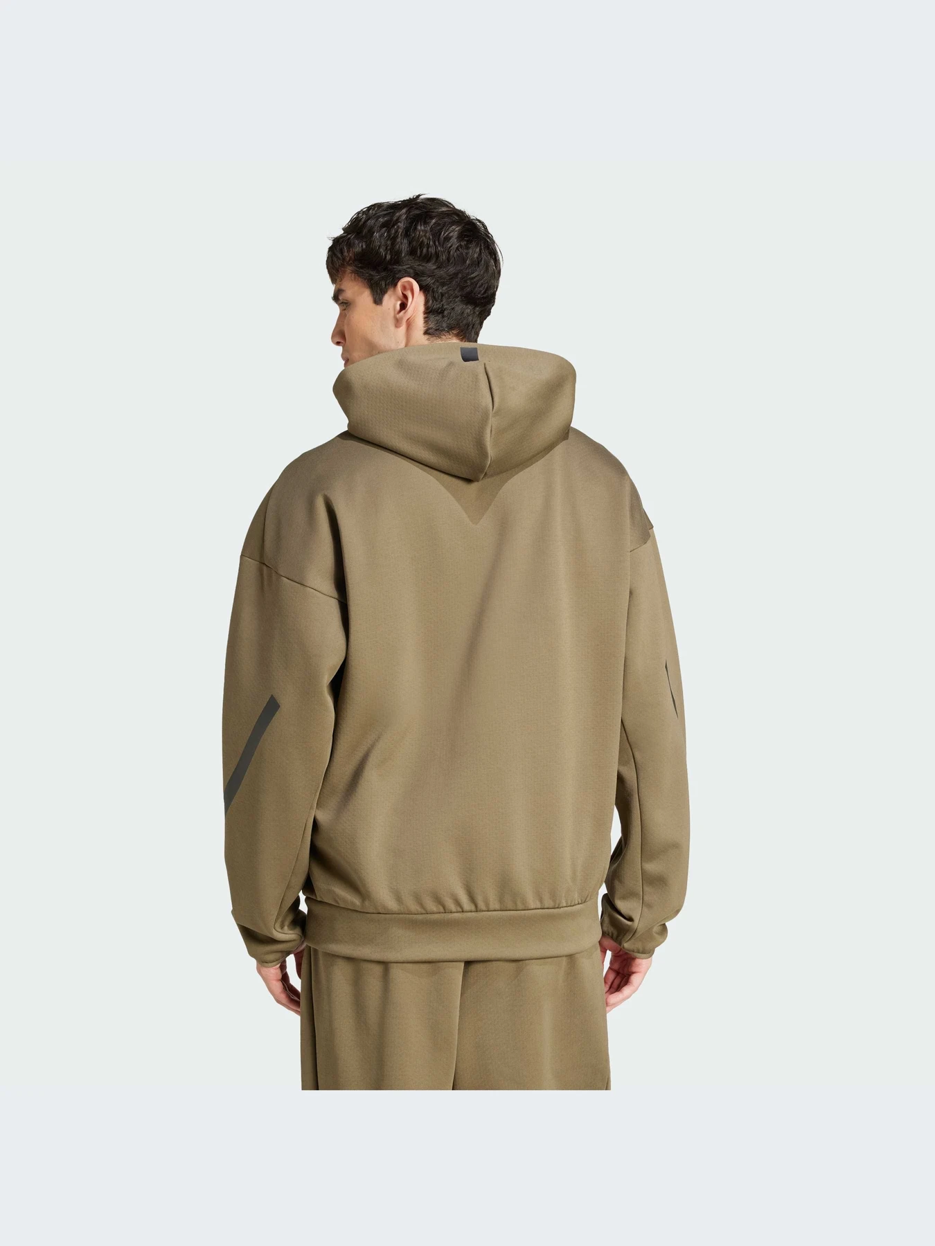 Худи и свитшоты Adidas ZNE модель JD2910-KZ Худи и свитшоты Adidas ZNE модель JD2910-KZ Фото
