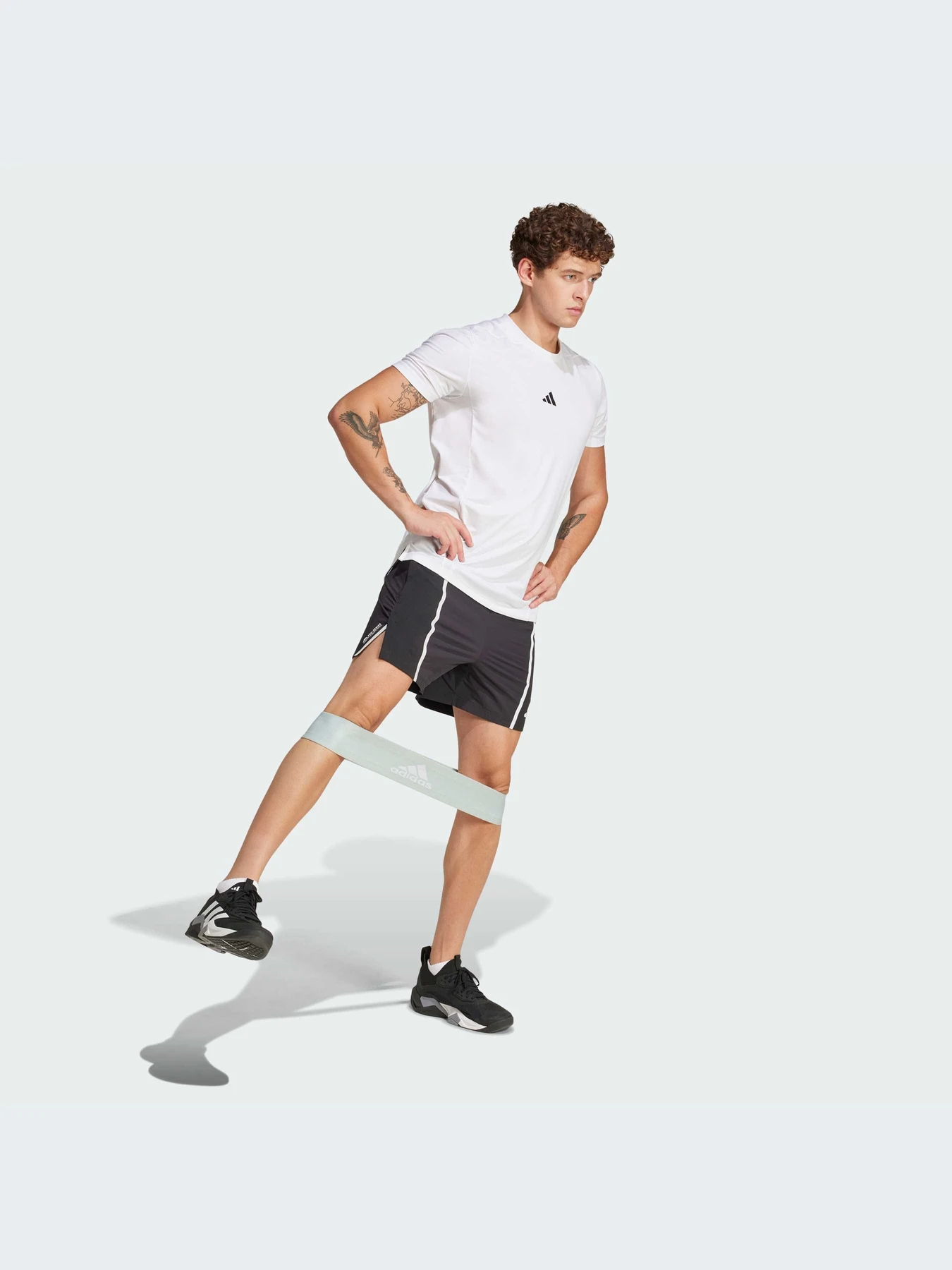Шорты Adidas модель JE8245-KZ Шорты Adidas модель JE8245-KZ Фото