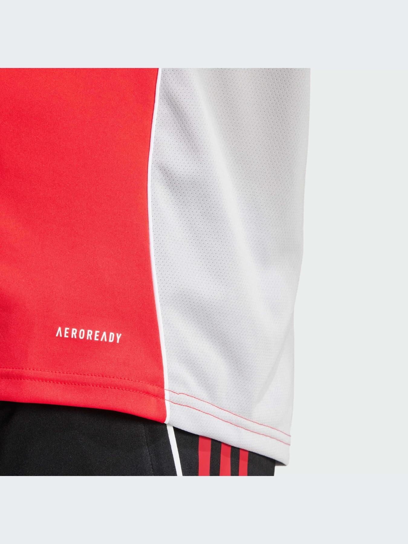 Футболки и поло Adidas Tiro модель IW0420-KZ Футболки и поло Adidas Tiro модель IW0420-KZ Фото