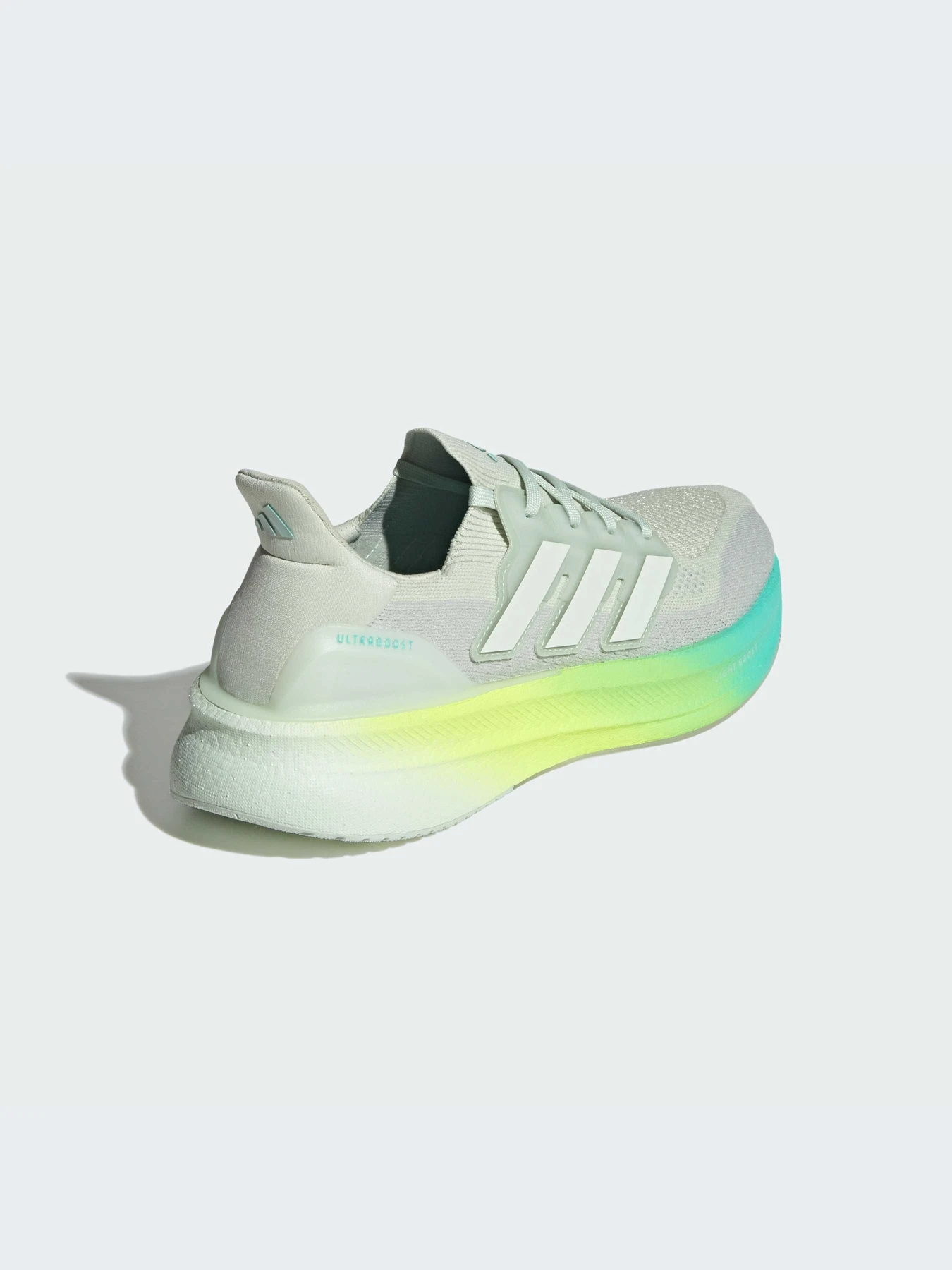 Кроссовки Adidas Ultraboost модель JH9068-KZ Кроссовки Adidas Ultraboost модель JH9068-KZ Фото