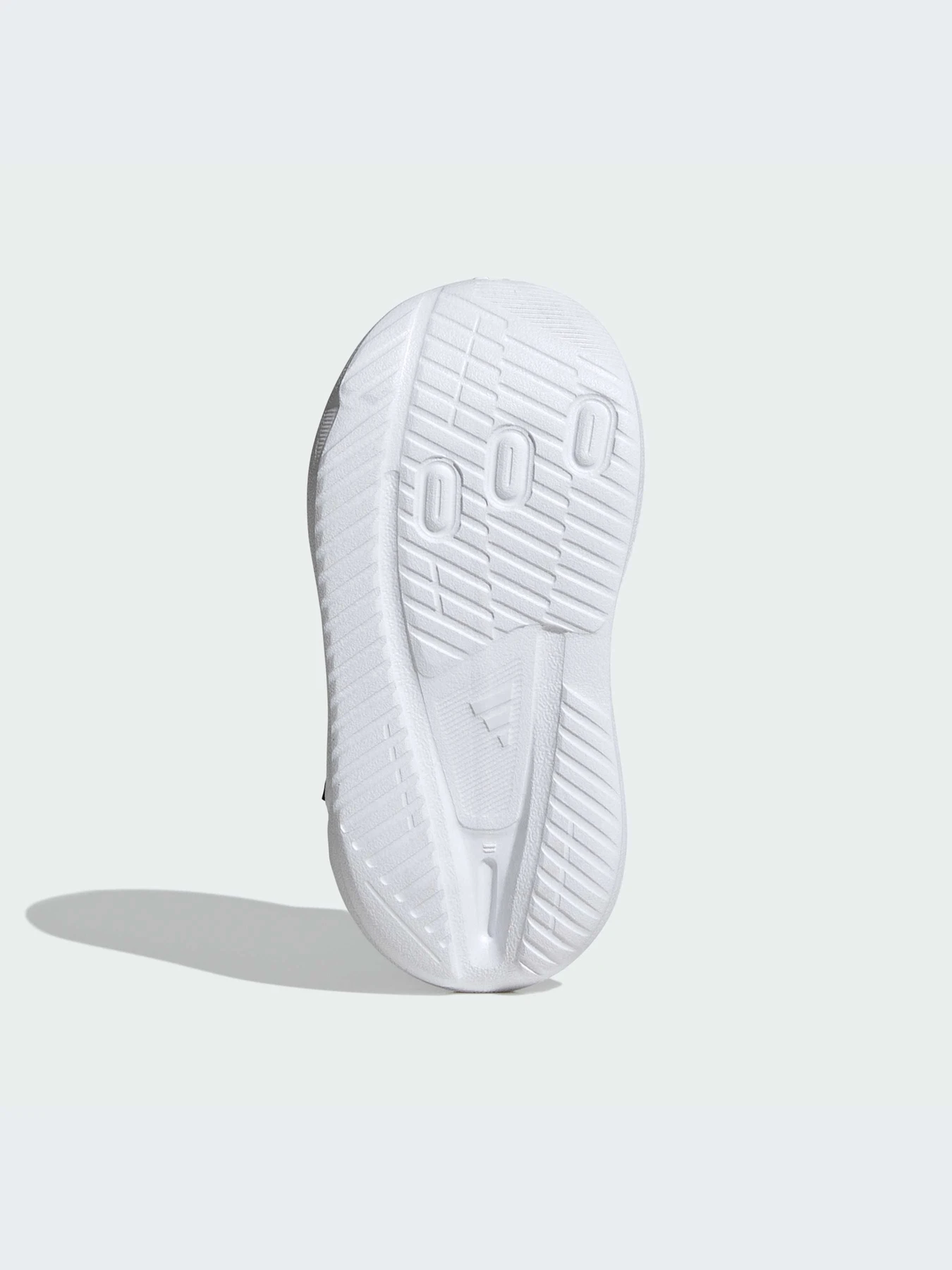 Кроссовки Adidas модель JI1697-KZ Кроссовки Adidas модель JI1697-KZ Фото