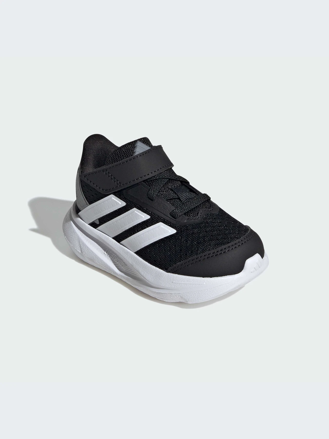 Кроссовки Adidas модель JI1697-KZ Кроссовки Adidas модель JI1697-KZ Фото