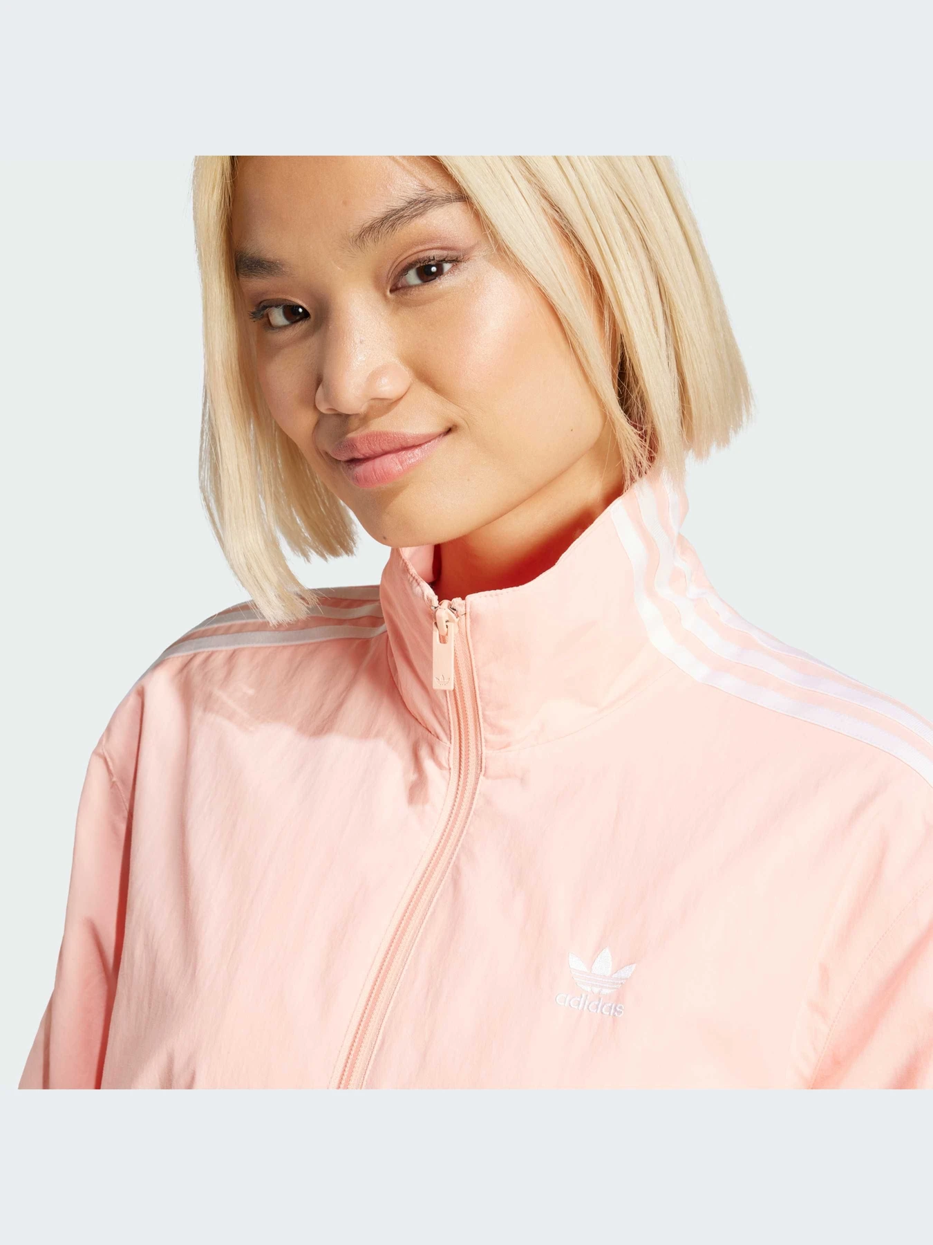 Худи и свитшоты Adidas Adicolor модель JN5991-KZ Худи и свитшоты Adidas Adicolor модель JN5991-KZ Фото