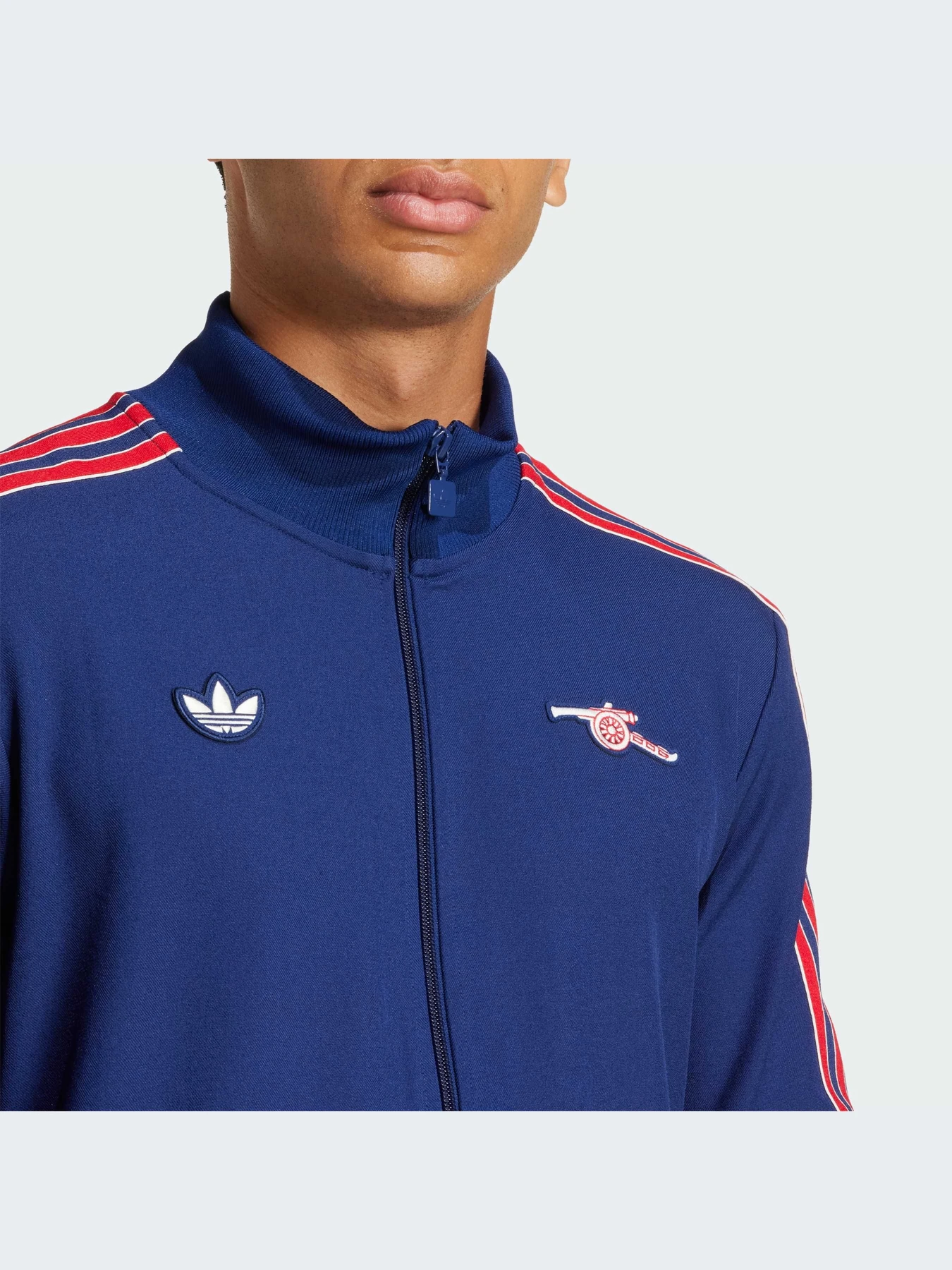 Худи и свитшоты Adidas модель JF0544-KZ Худи и свитшоты Adidas модель JF0544-KZ Фото
