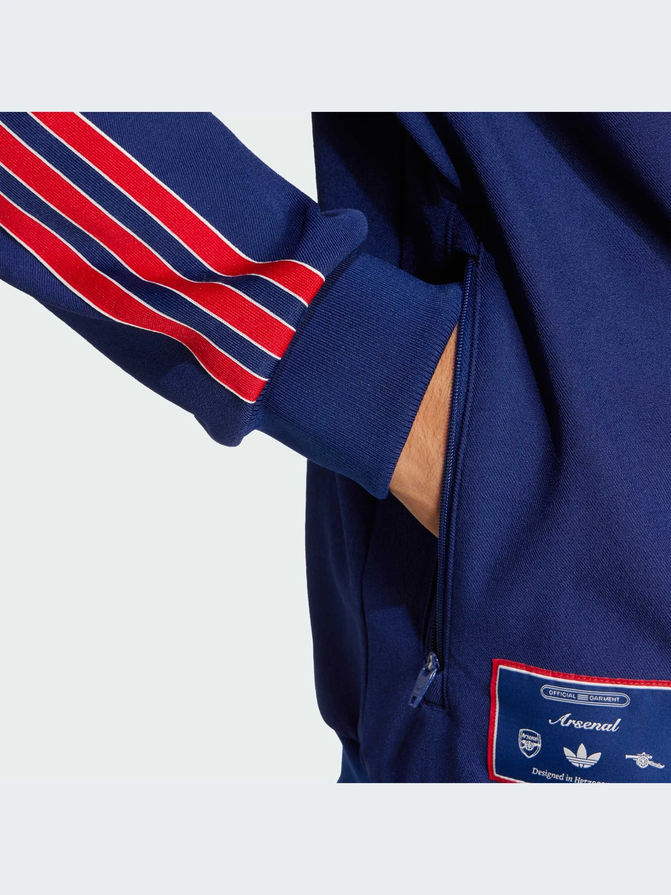 Худи и свитшоты Adidas модель JF0544-KZ Худи и свитшоты Adidas модель JF0544-KZ Фото
