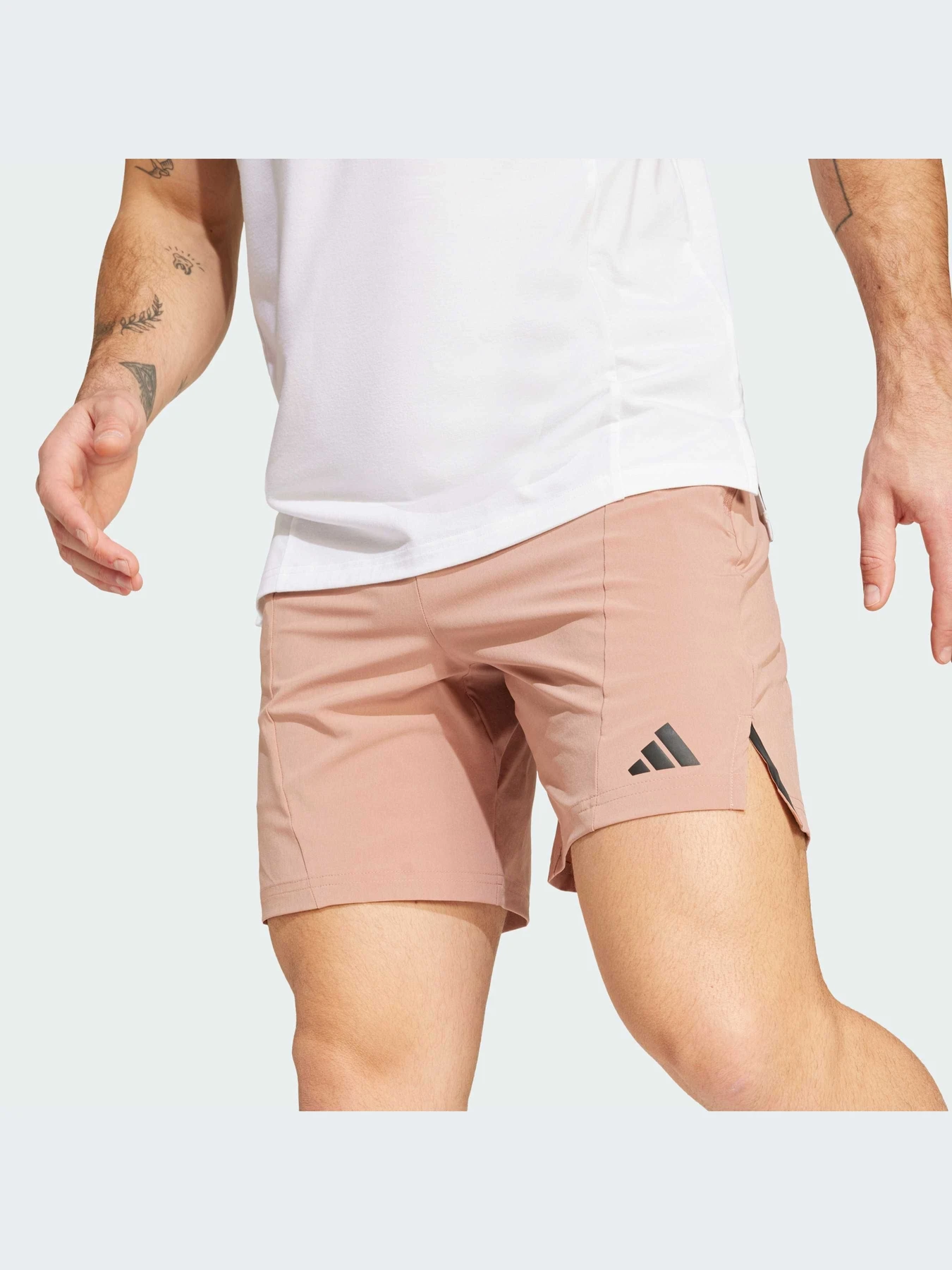 Шорты Adidas модель JI8140-KZ Шорты Adidas модель JI8140-KZ Фото