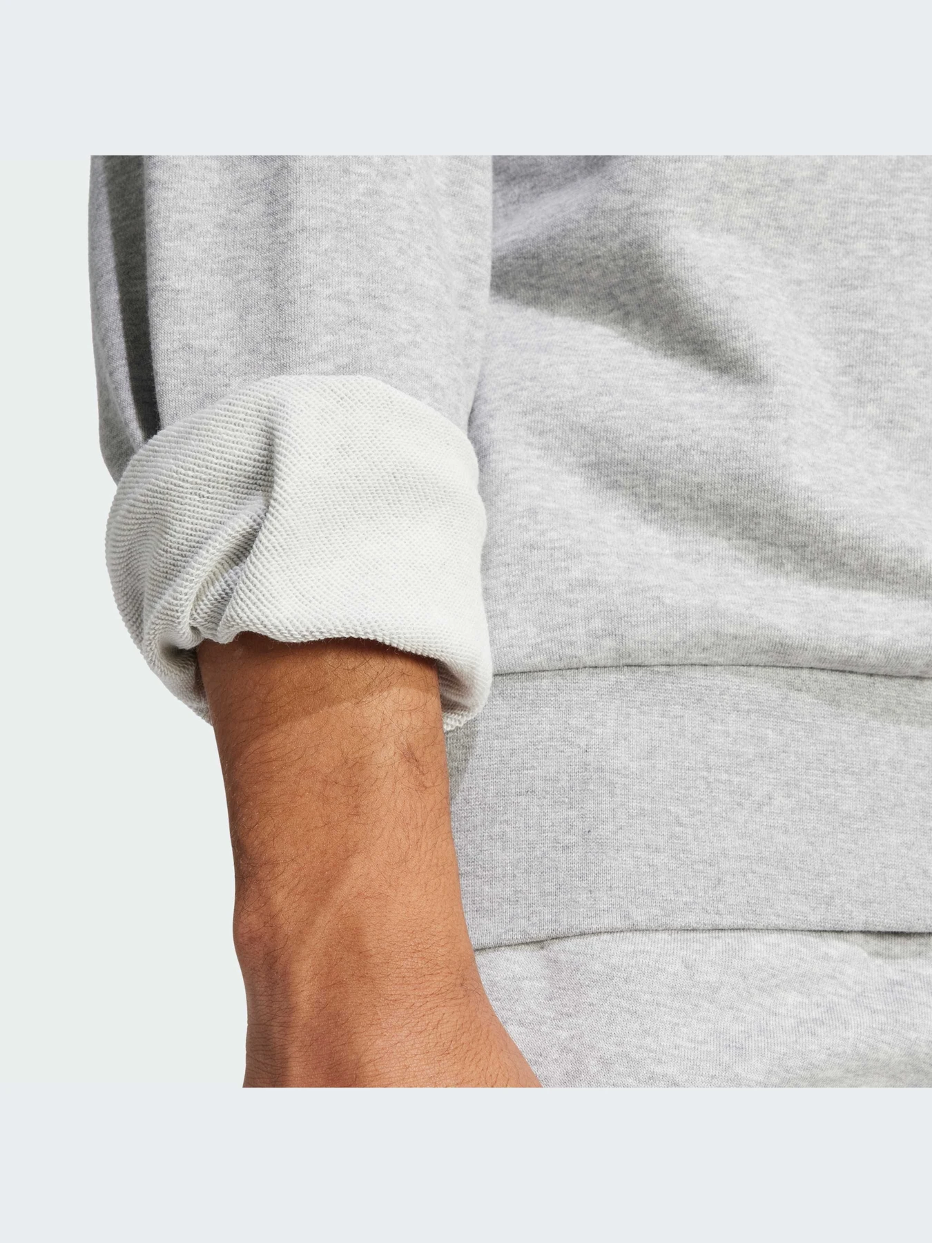 Худи и свитшоты Adidas модель JE8952-KZ Худи и свитшоты Adidas модель JE8952-KZ Фото